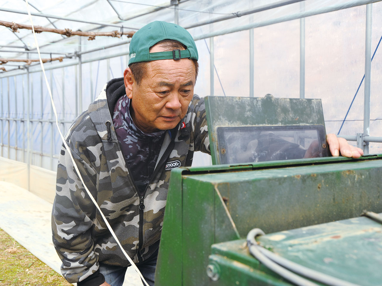 ハウス内の温度管理は欠かしません