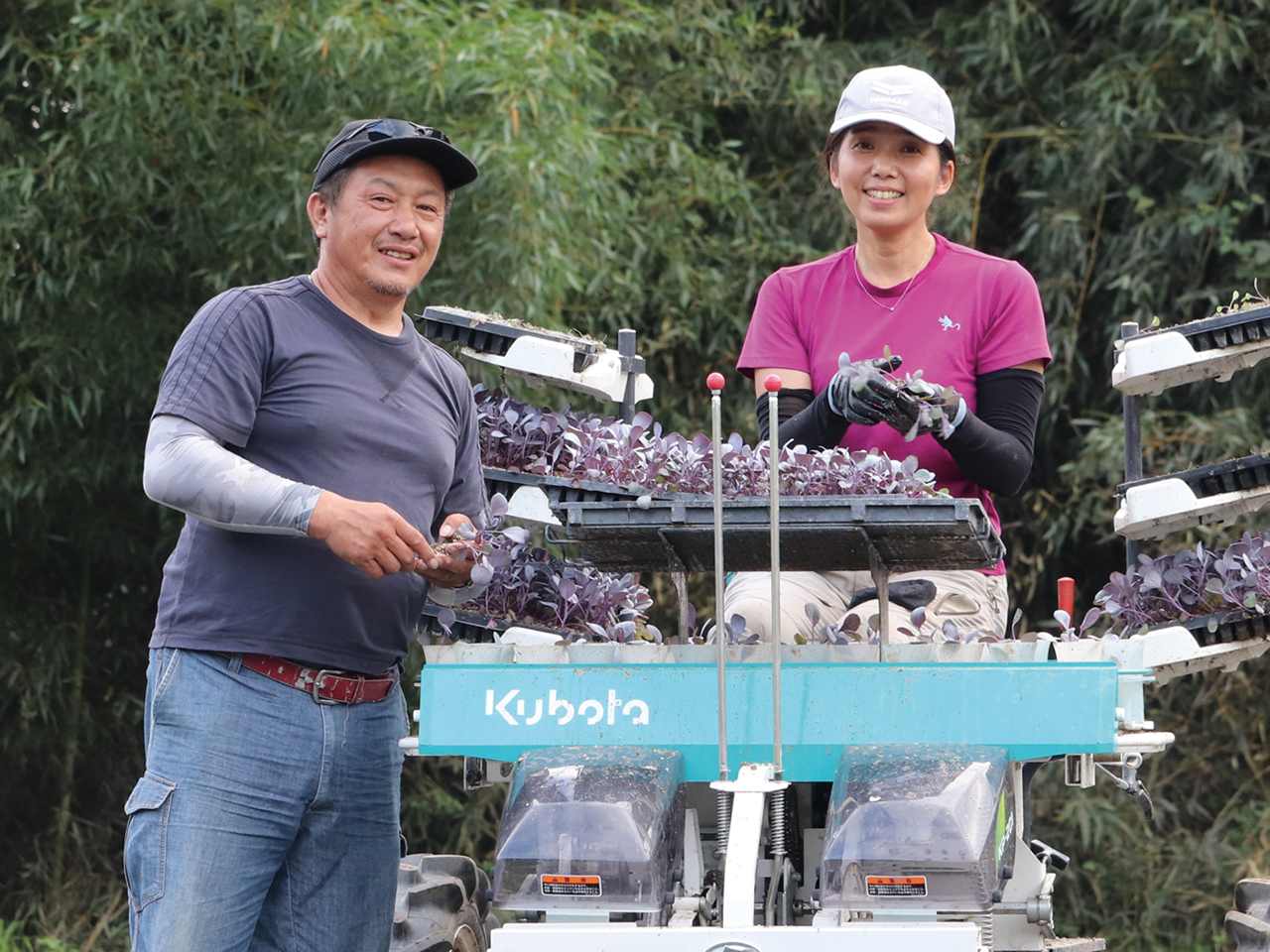 浅生さん（左）と従業員の原田明子さん