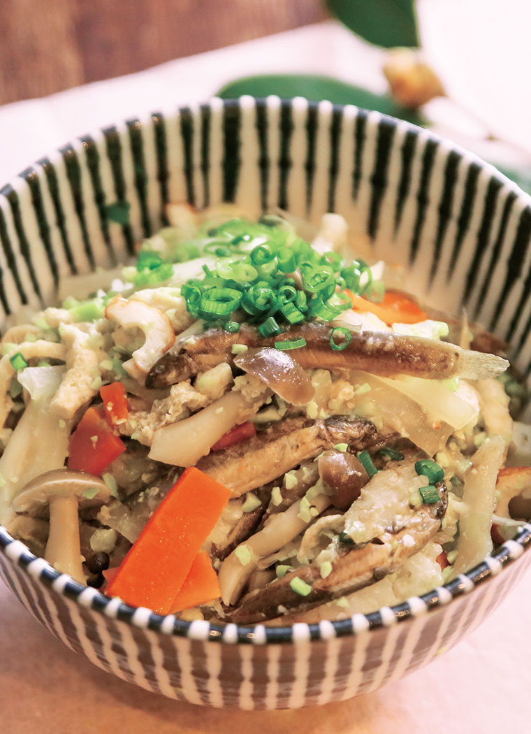 里の呉汁丼