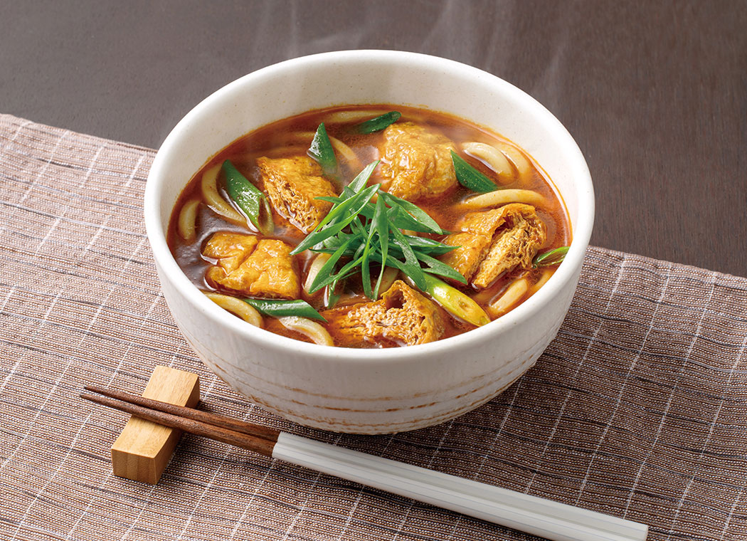 ネギと油揚げの京風カレーうどん