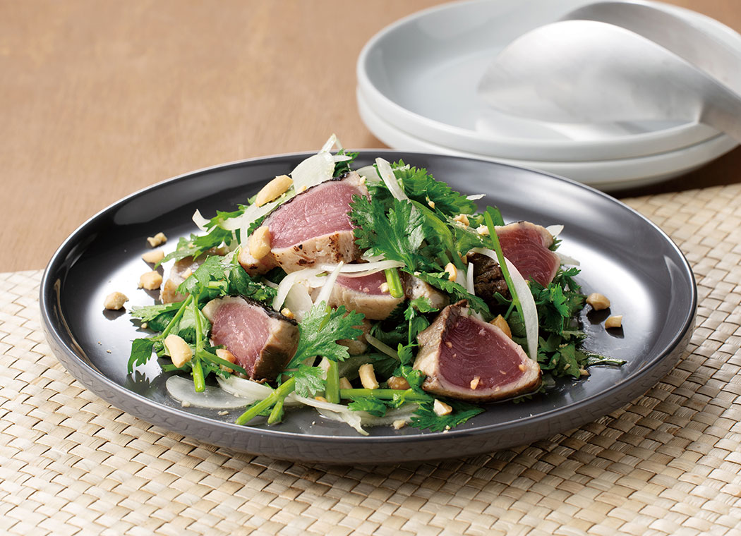 パクチーと鰹のエスニックサラダ